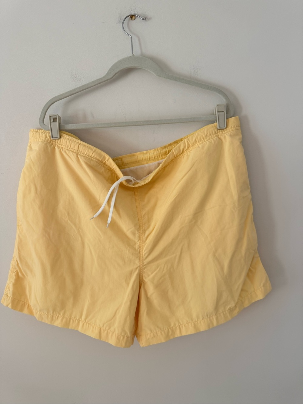 Lands' End Yellow Drawstring Casual Shorts size xl
